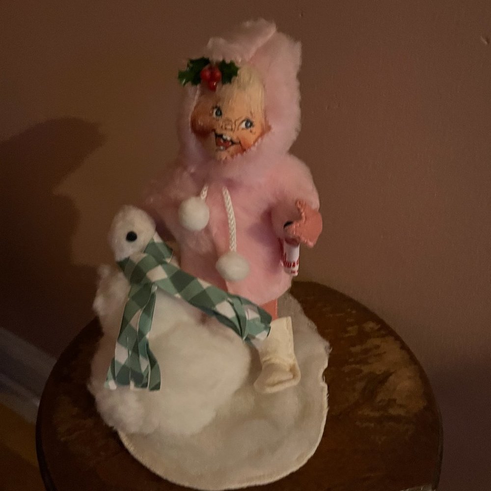 Annalee Snowman Girl 1994 7 Inch